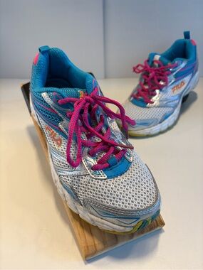 FILA Women’s Mesh Sneakers in White, Blue & Pink